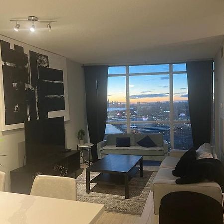 Cozy Fort York Condo Τορόντο Εξωτερικό φωτογραφία